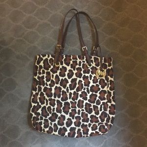 Michael Kors tote